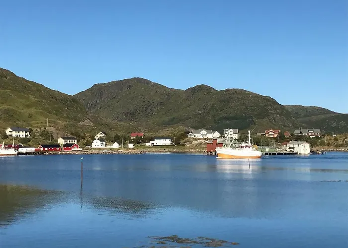 Brygge Rorbu * Ballstad