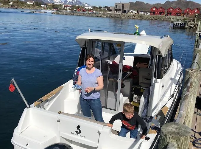 Brygge Rorbu Ballstad